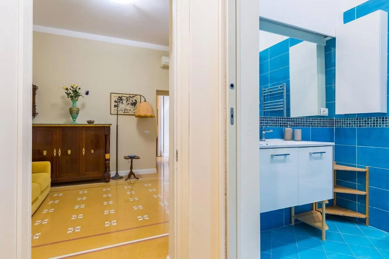 Santa Lucia Sea View Villa Naples 0*,